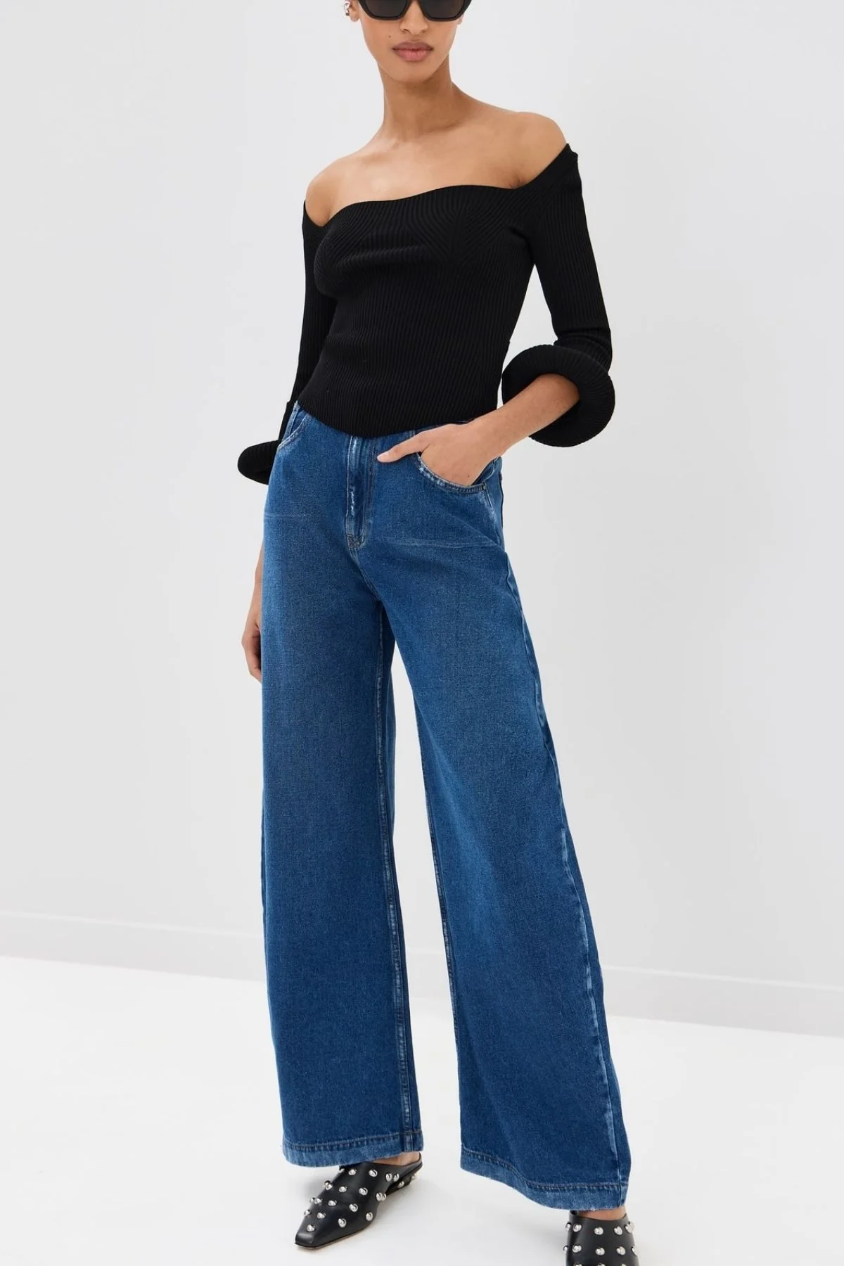 A.W.A.K.E. Mode Square Neck Knit Doughnut Cuffs - Black - Image 6