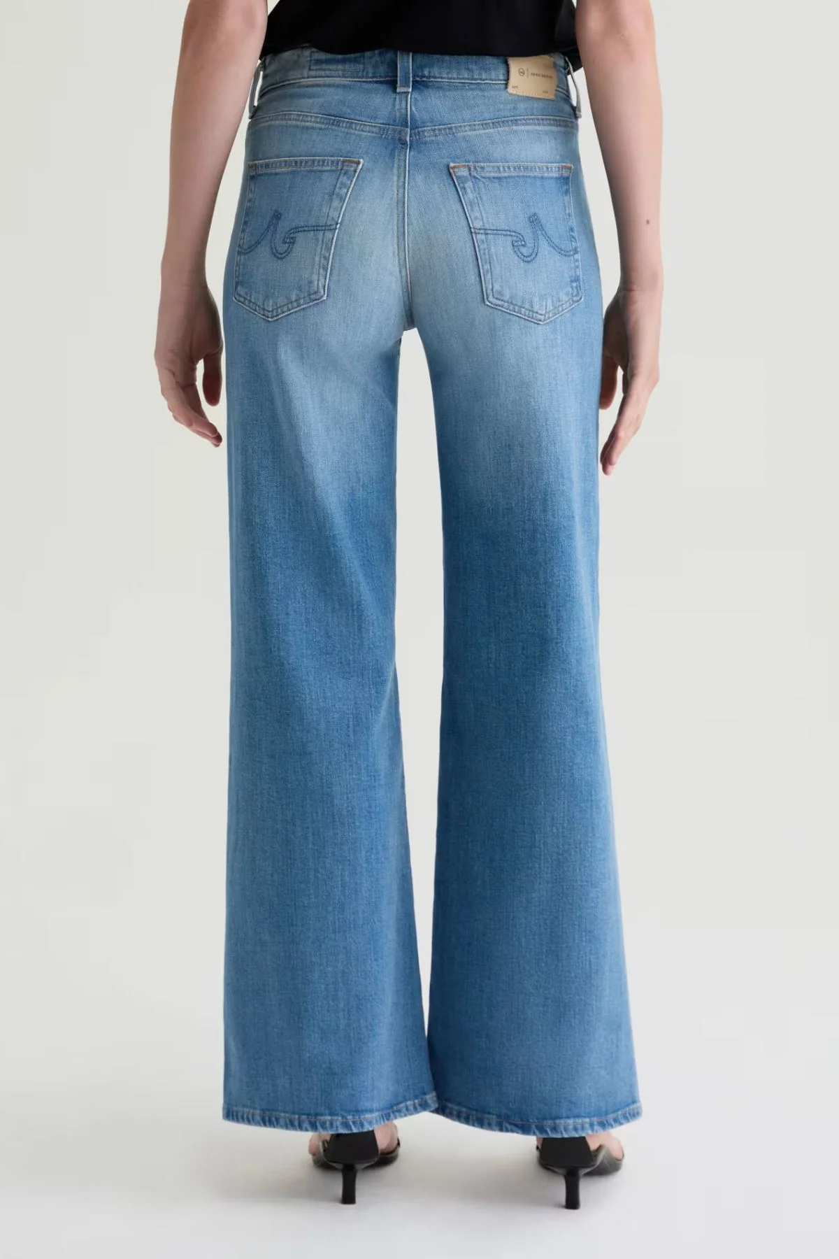 AG Denim Saige Wide Leg - 18 Yrs Bisou - Image 4