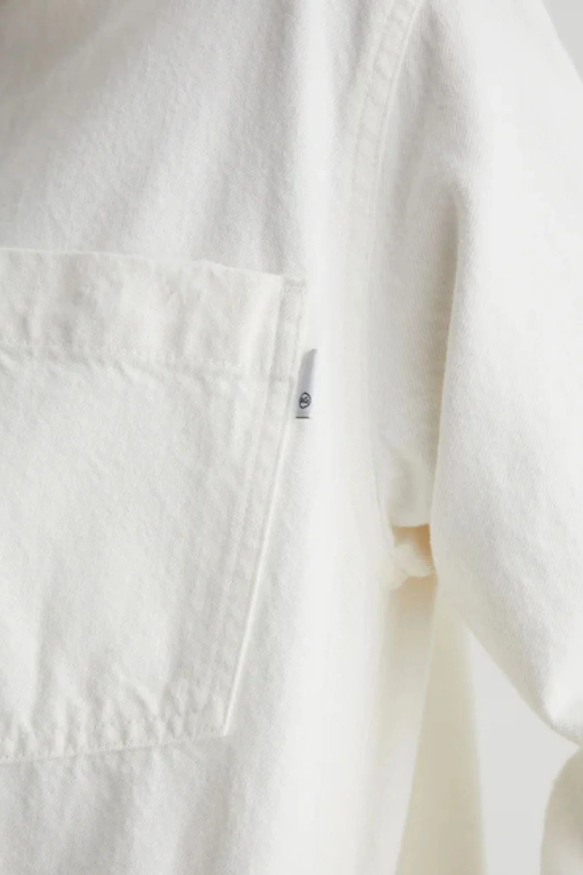 AG Denim Vita Shirt Jacket - Powder Destructed - Image 5