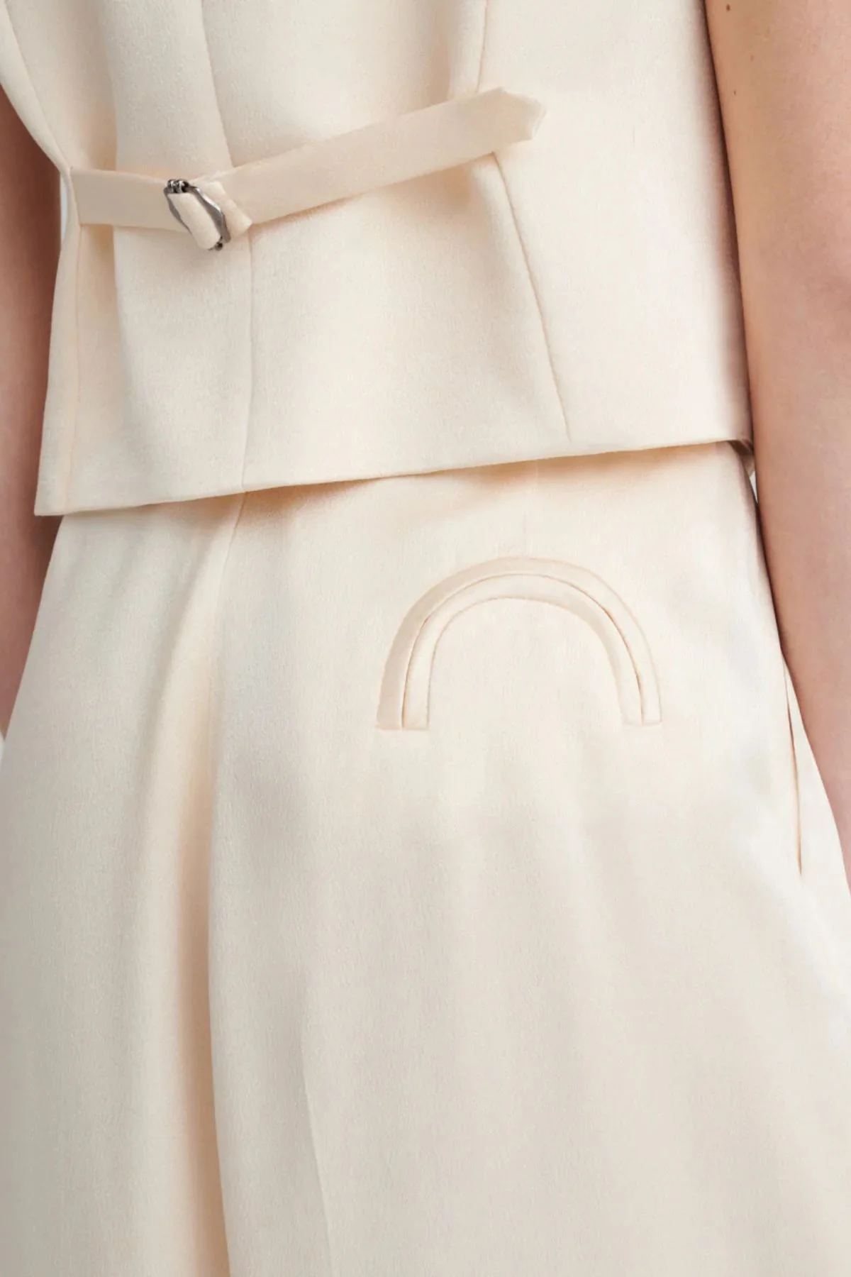 BLAZÉ Milano Novalis Feral Gilet - Ivory - Image 6