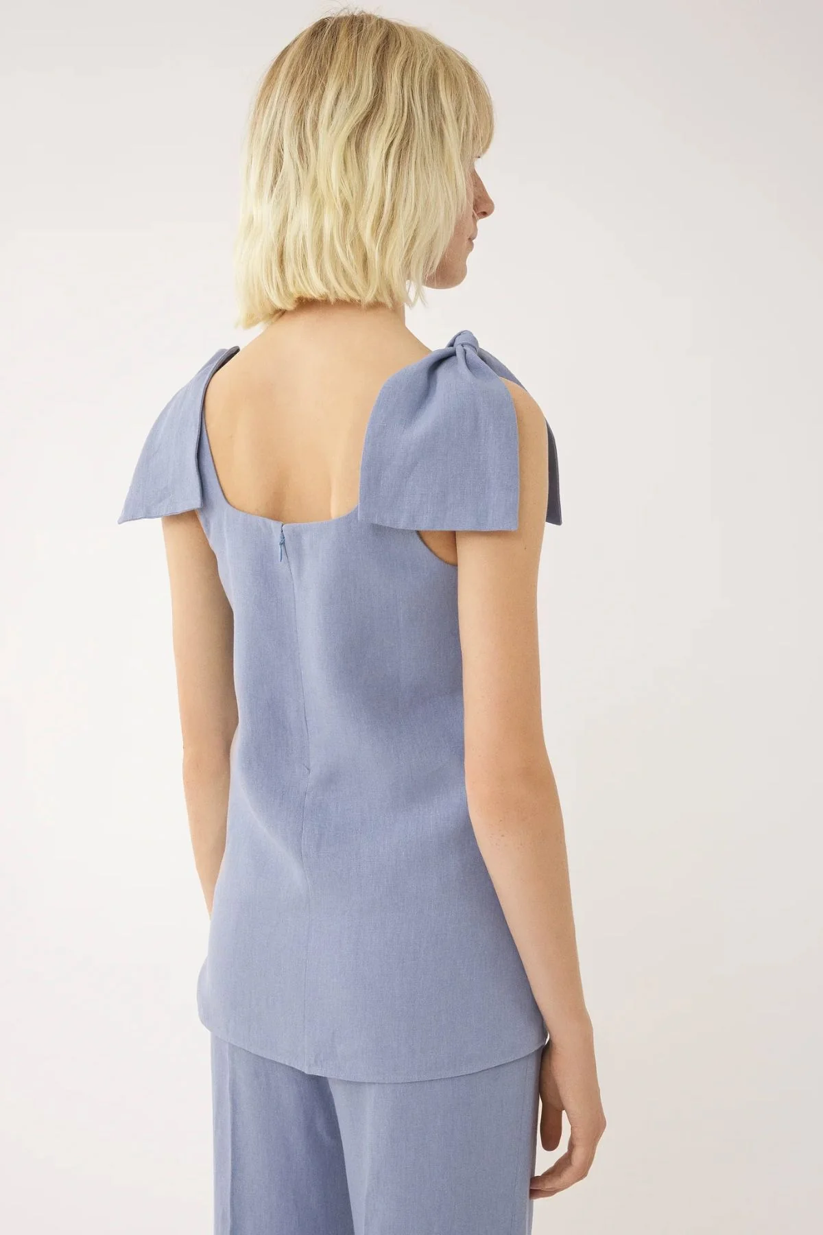 Chloé Linen Canvas Bow Shoulder Top - Pebble Blue - Image 3