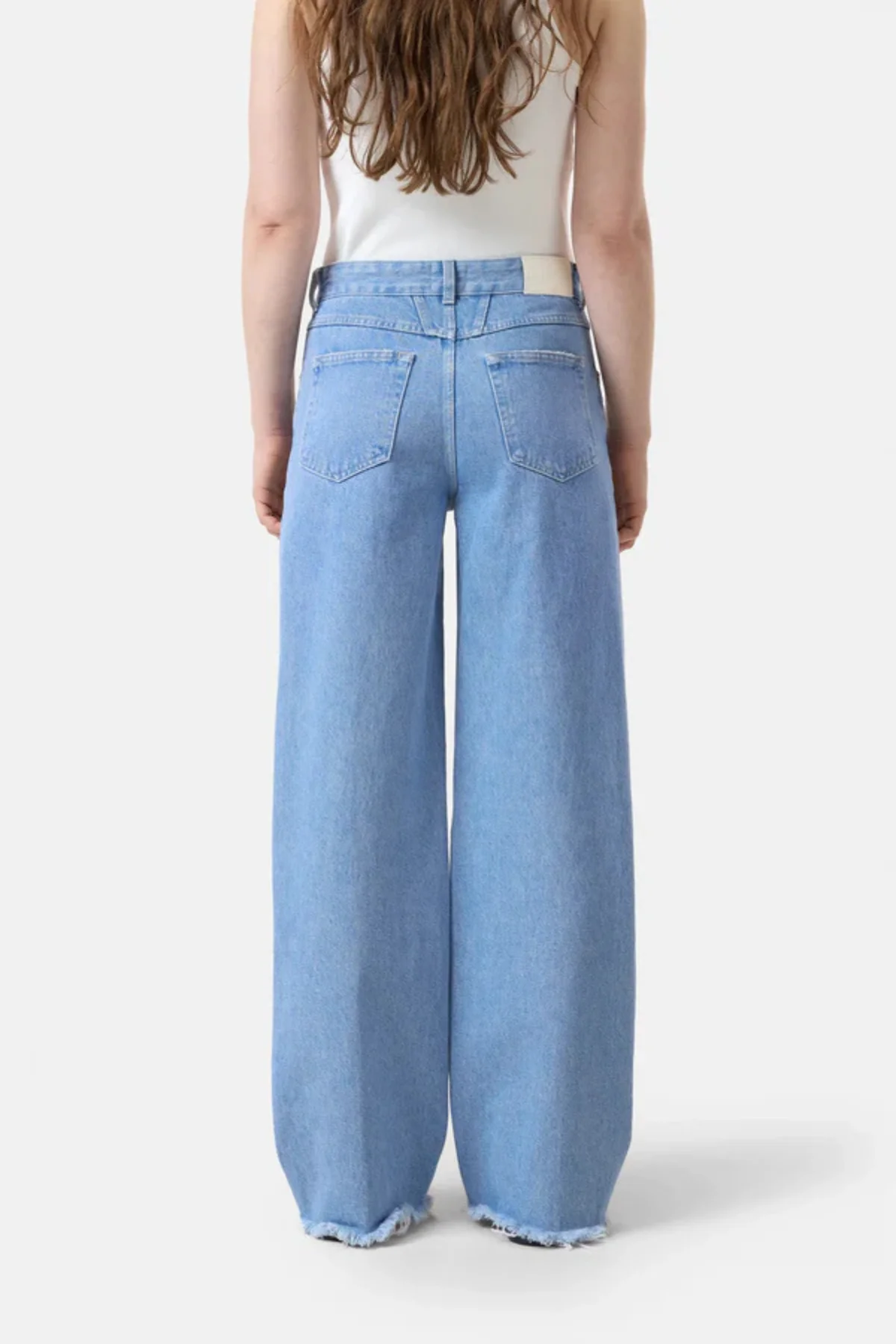 CLOSED Nikka Jean - Light Blue Frayed - Image 3