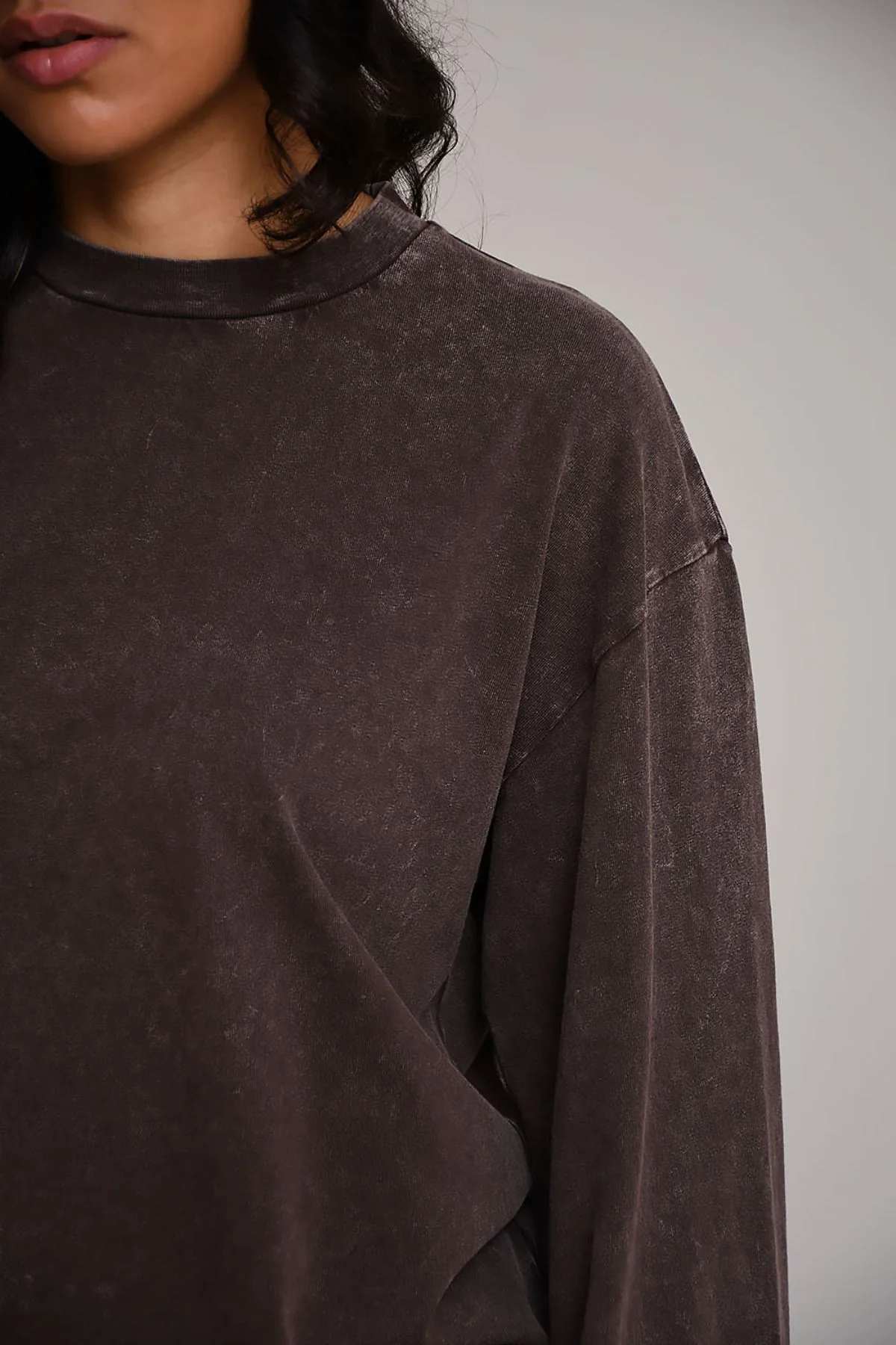 Haikure Liv T-Shirt - Ebony - Image 4