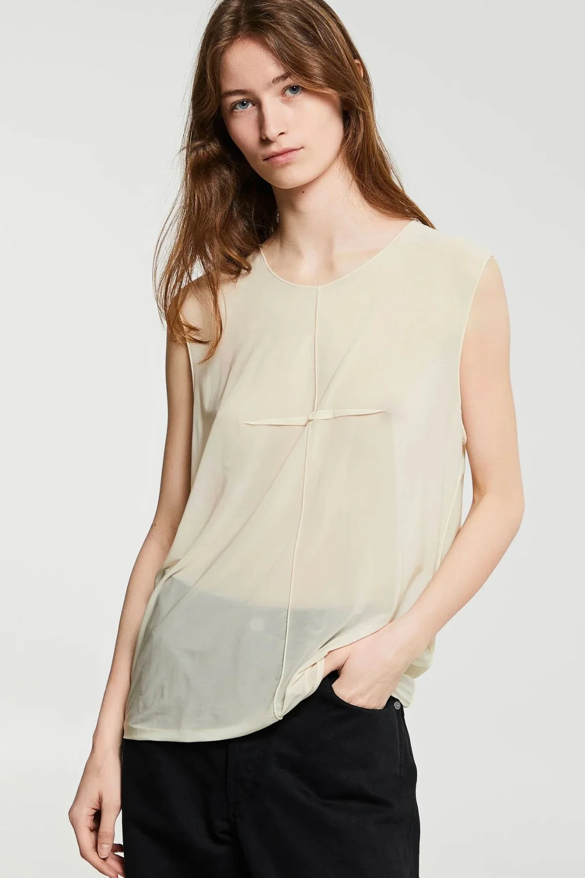 KHAITE Allo SL Top - Antique White