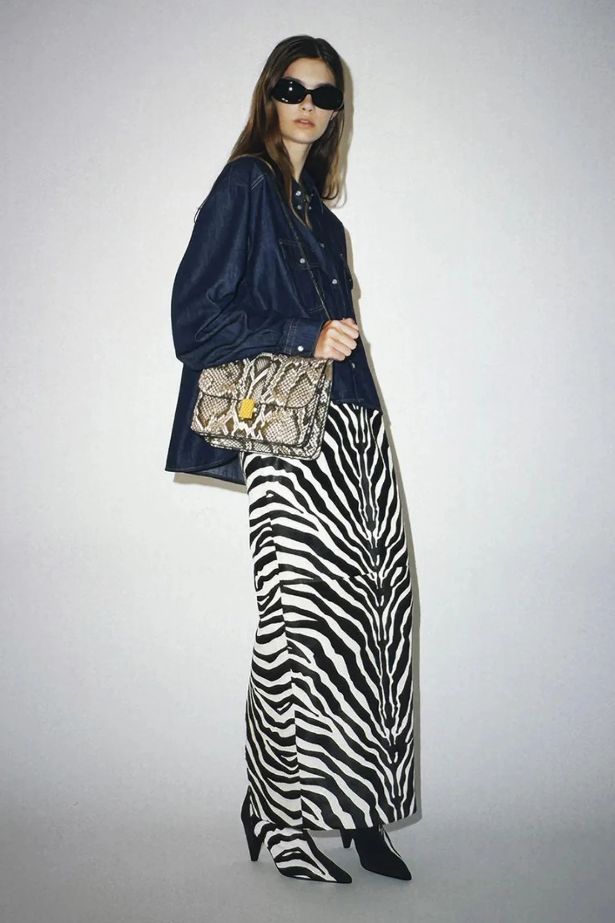KHAITE Grenon Denim Top - Benson - Image 5