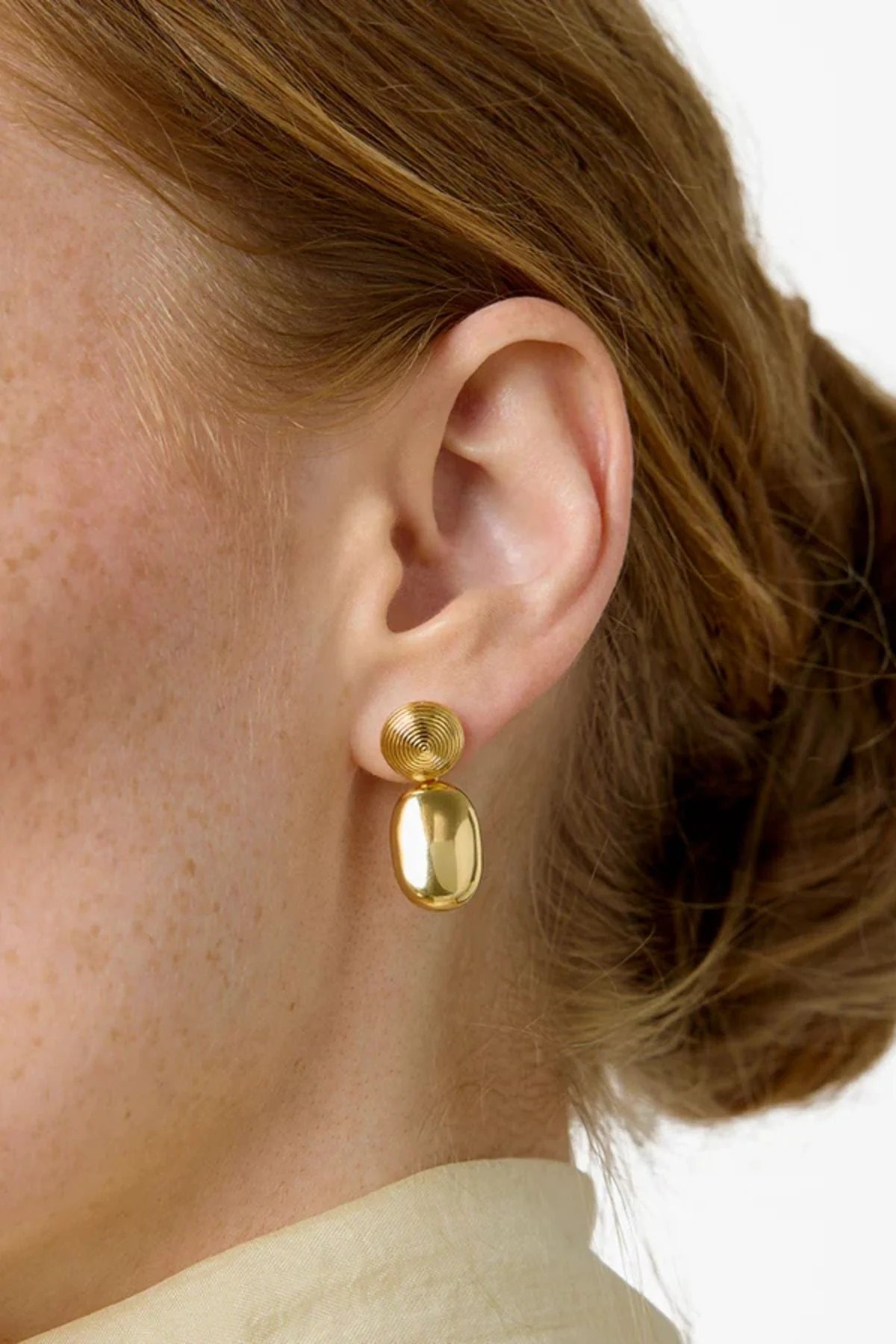 LIÉ STUDIO The Carla Earrings - Gold - Image 2
