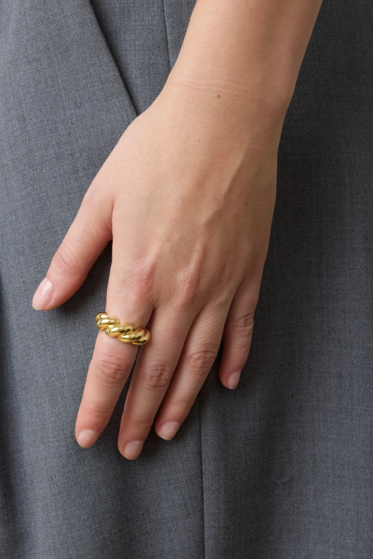 LIÉ STUDIO The Christine Ring - Gold - Image 2