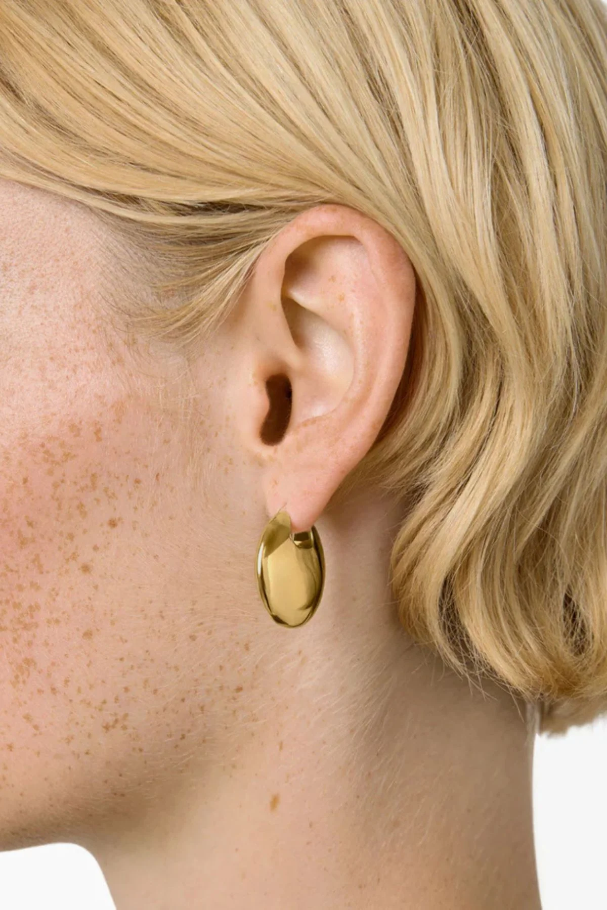 LIÉ STUDIO The Erin Earrings - Gold - Image 2