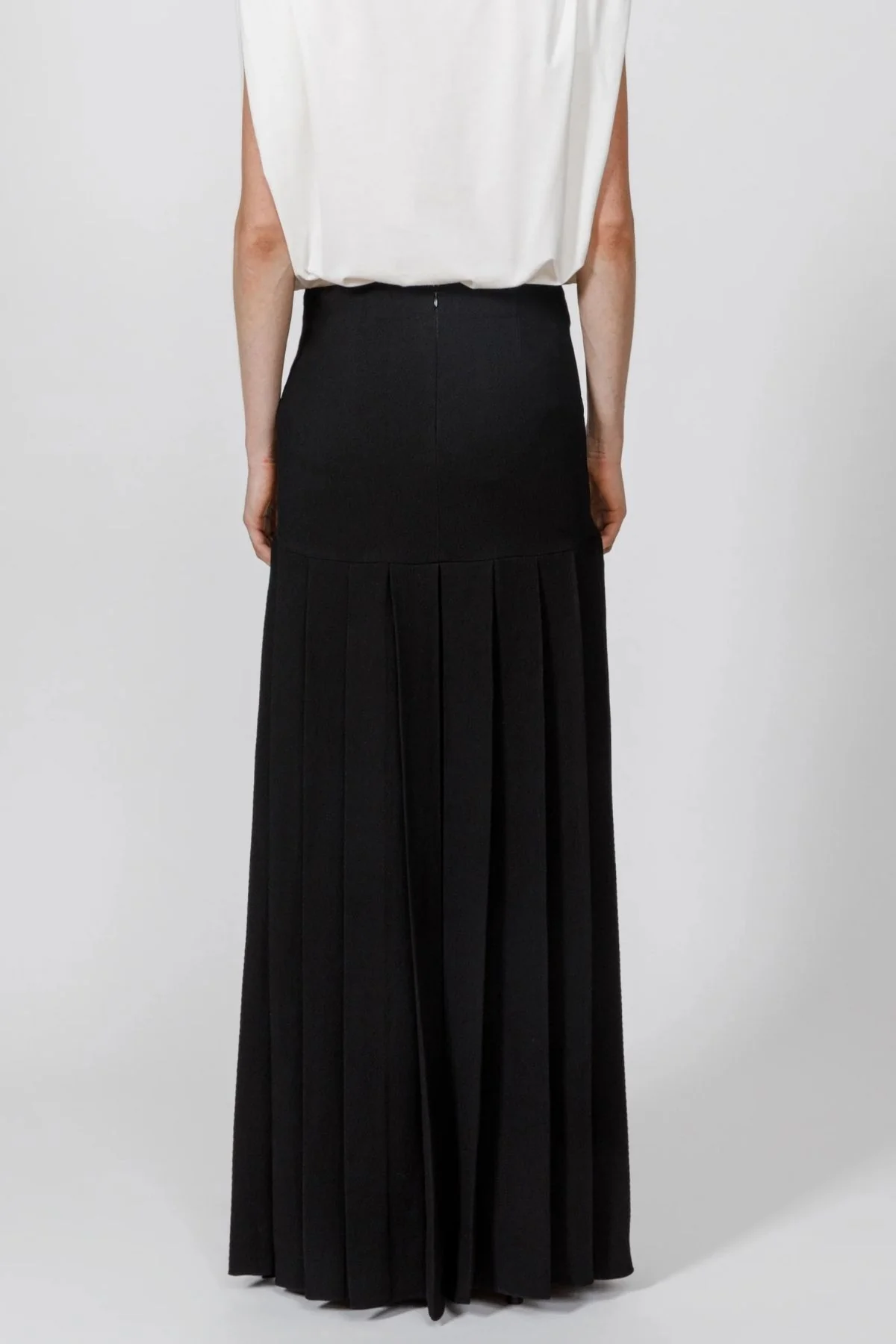 Petar Petrov Soft Noise Pleated Skirt - Black - Image 3