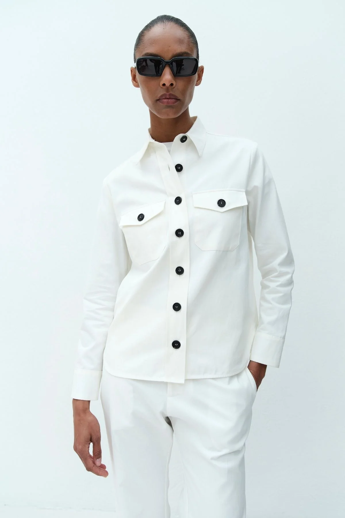 Rika Studios Bob Shirt - White - Image 3