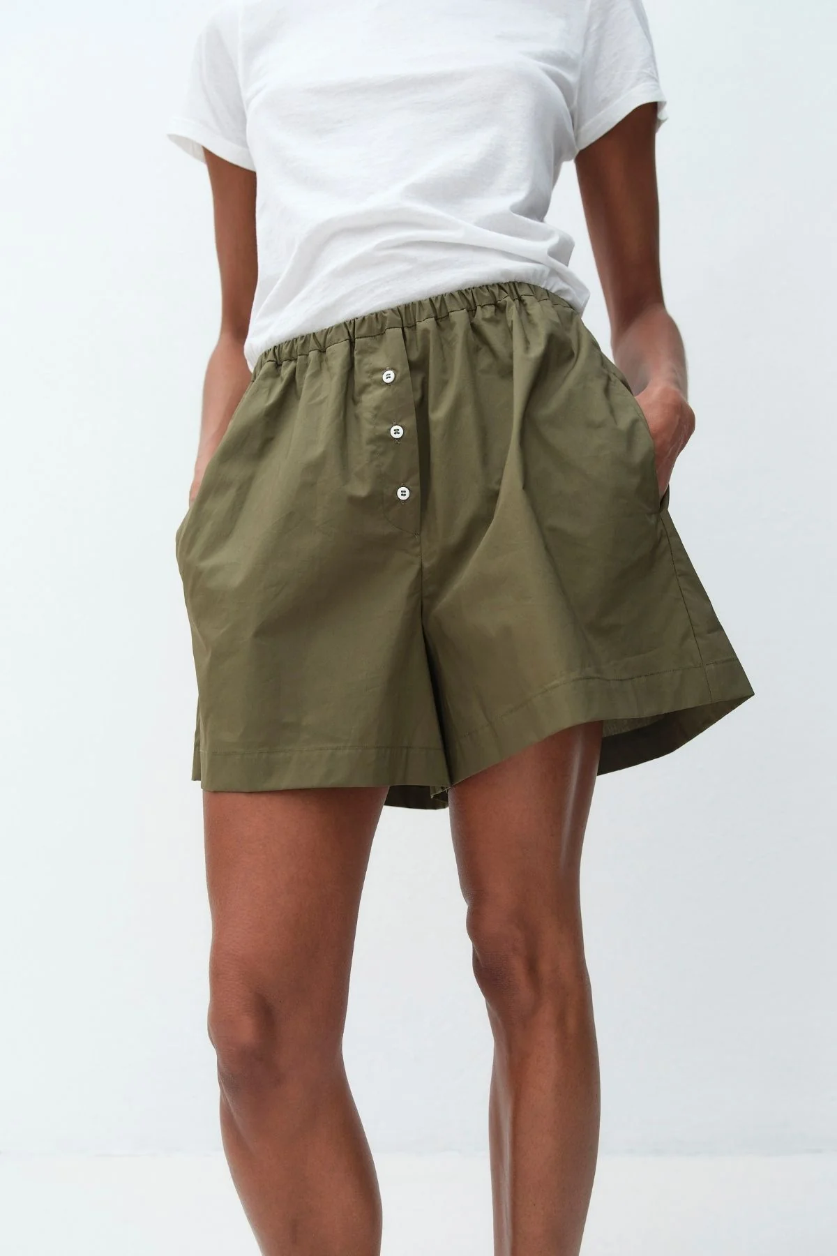Rika Studios Park Shorts - Olive - Image 3
