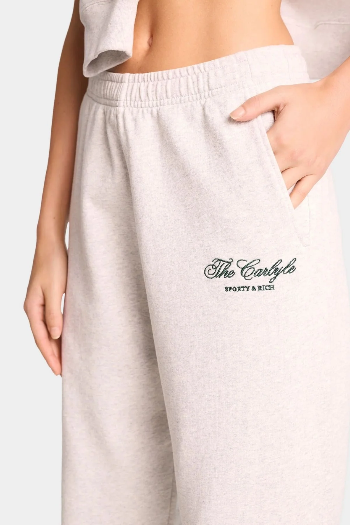 Sporty & Rich The Carlyle Script Sweatpant - Heather Grey/ Forest - Image 5