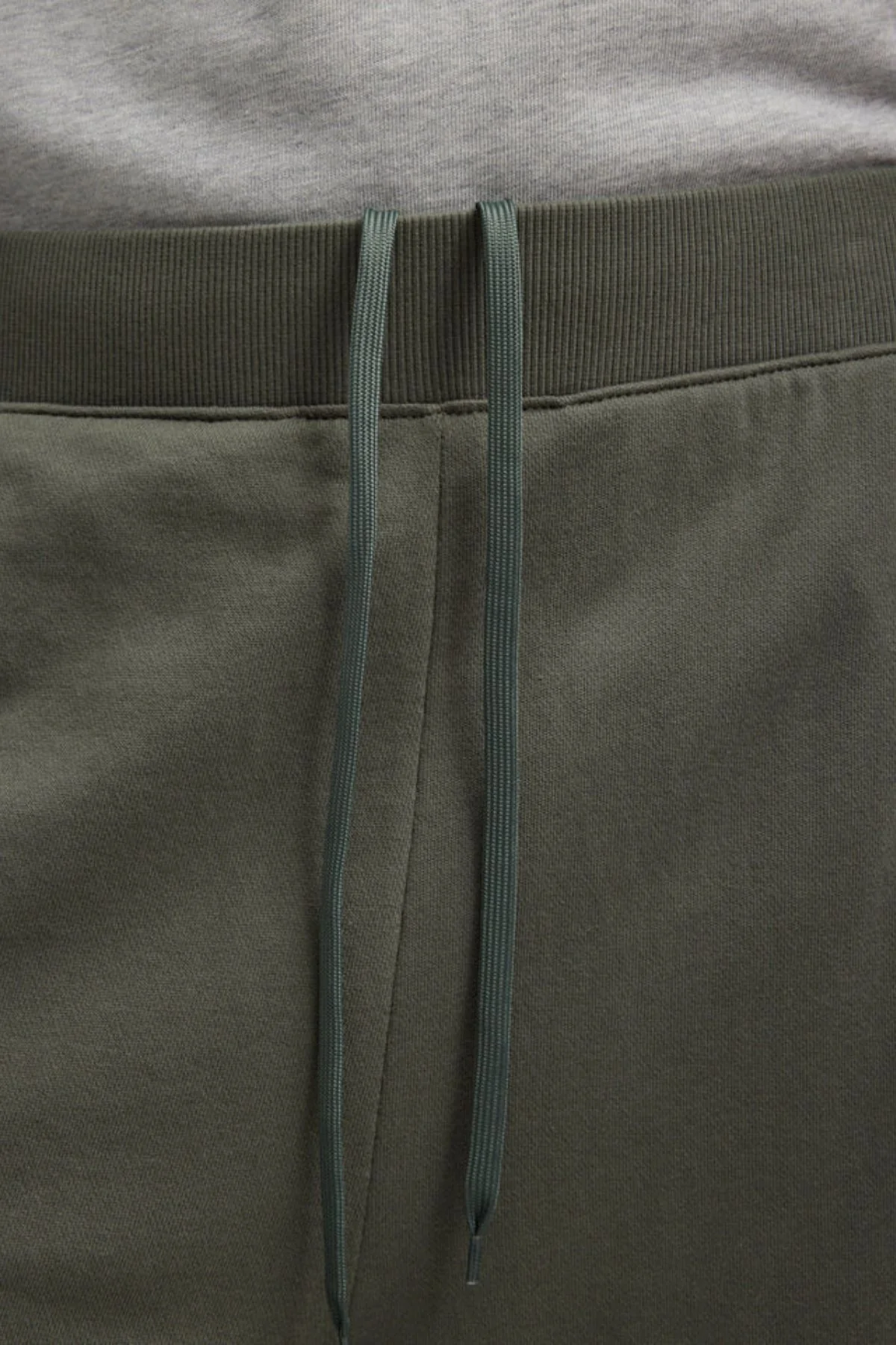 Tibi Lightweight Winslow Pant - Olive - Image 4