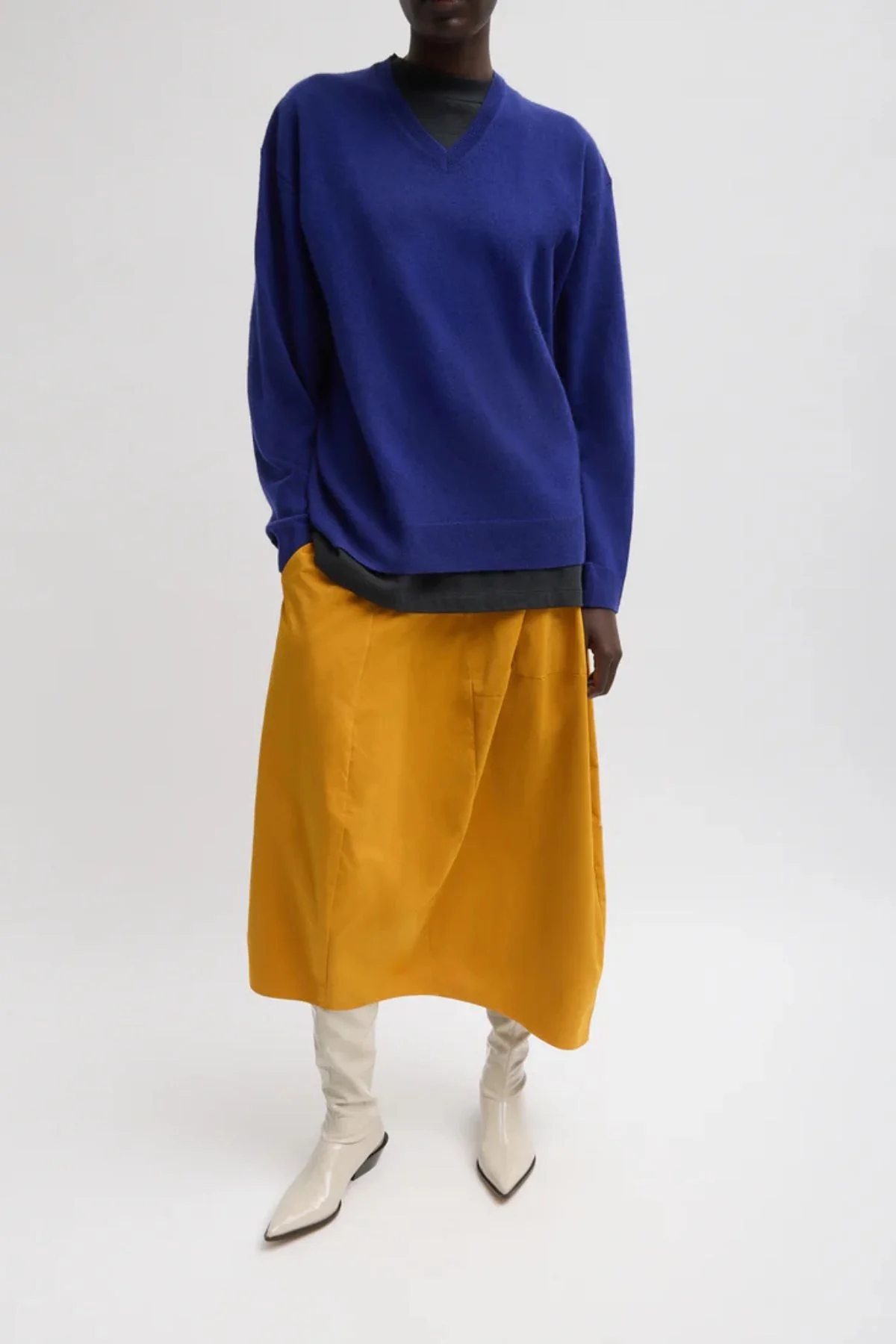 Tibi Washable Cashmere Easy V-Neck - Ink Blue