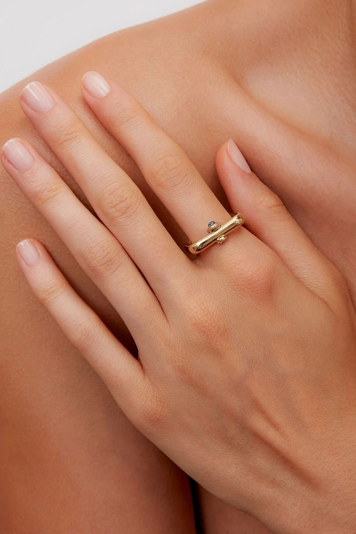 Yvonne Léon Bague Gousset Ring - Yellow Gold - Image 3