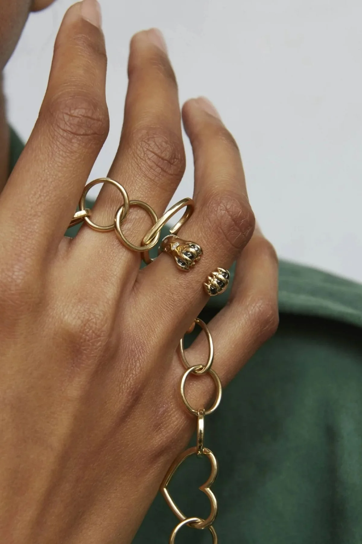 Yvonne Léon Tiger Claw Diamond Ring - Yellow Gold - Image 5